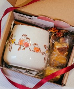 Set Quà Tặng Thư Giãn Đặc Biệt - Cốc sứ Vintage có nắp kèm thìa cao cấp