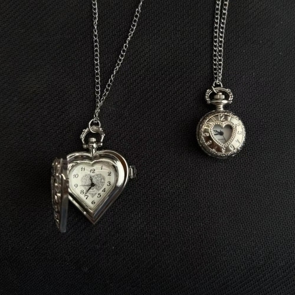 Đồng hồ bỏ túi trái tim rỗng - Ảnh 8